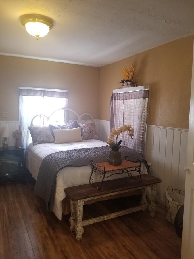 Отель Gibbs Street Manor New Waverly Экстерьер фото